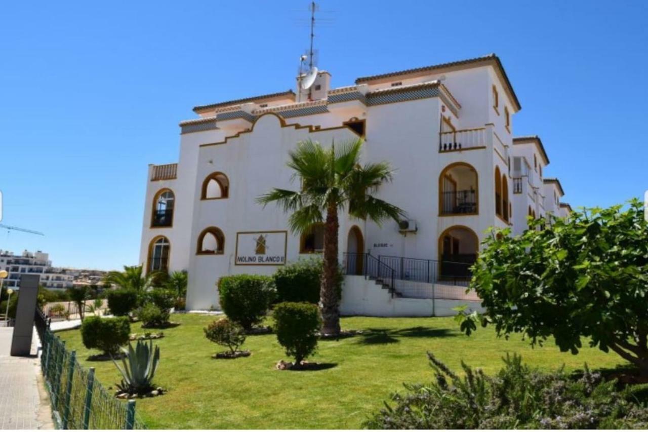 Molino Blanco Apartment 13 - South Facing أوريويلا المظهر الخارجي الصورة